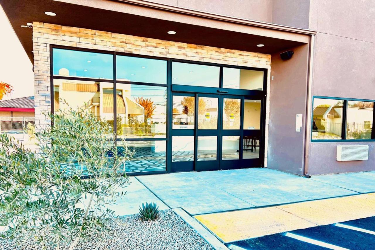 Ramada By Wyndham Modesto Yosemite Area酒店 外观 照片