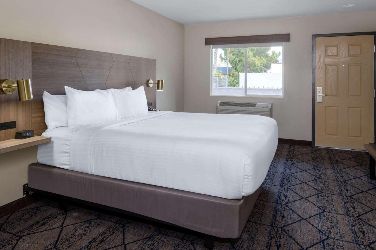 Ramada By Wyndham Modesto Yosemite Area酒店 外观 照片