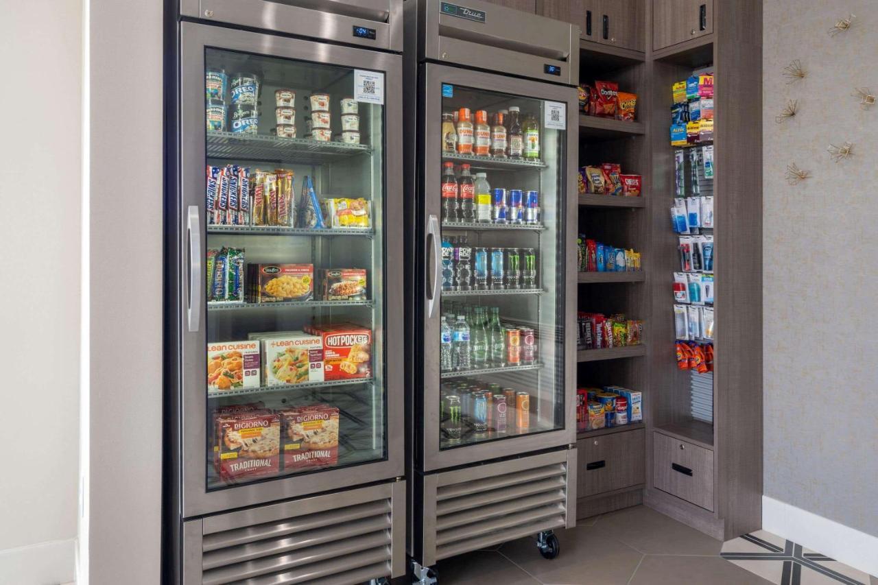Ramada By Wyndham Modesto Yosemite Area酒店 外观 照片