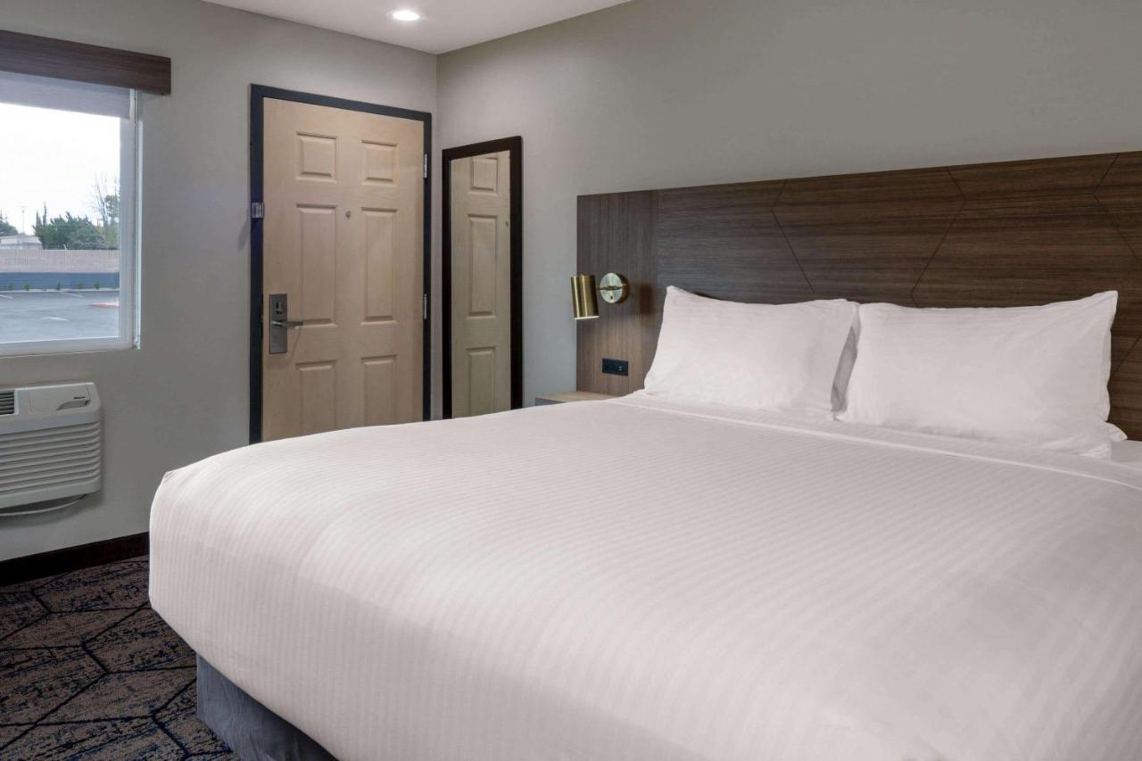 Ramada By Wyndham Modesto Yosemite Area酒店 外观 照片