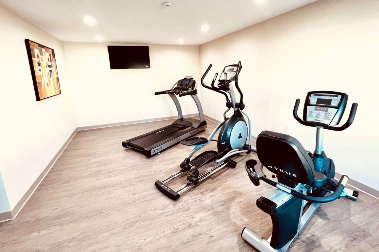 Ramada By Wyndham Modesto Yosemite Area酒店 外观 照片