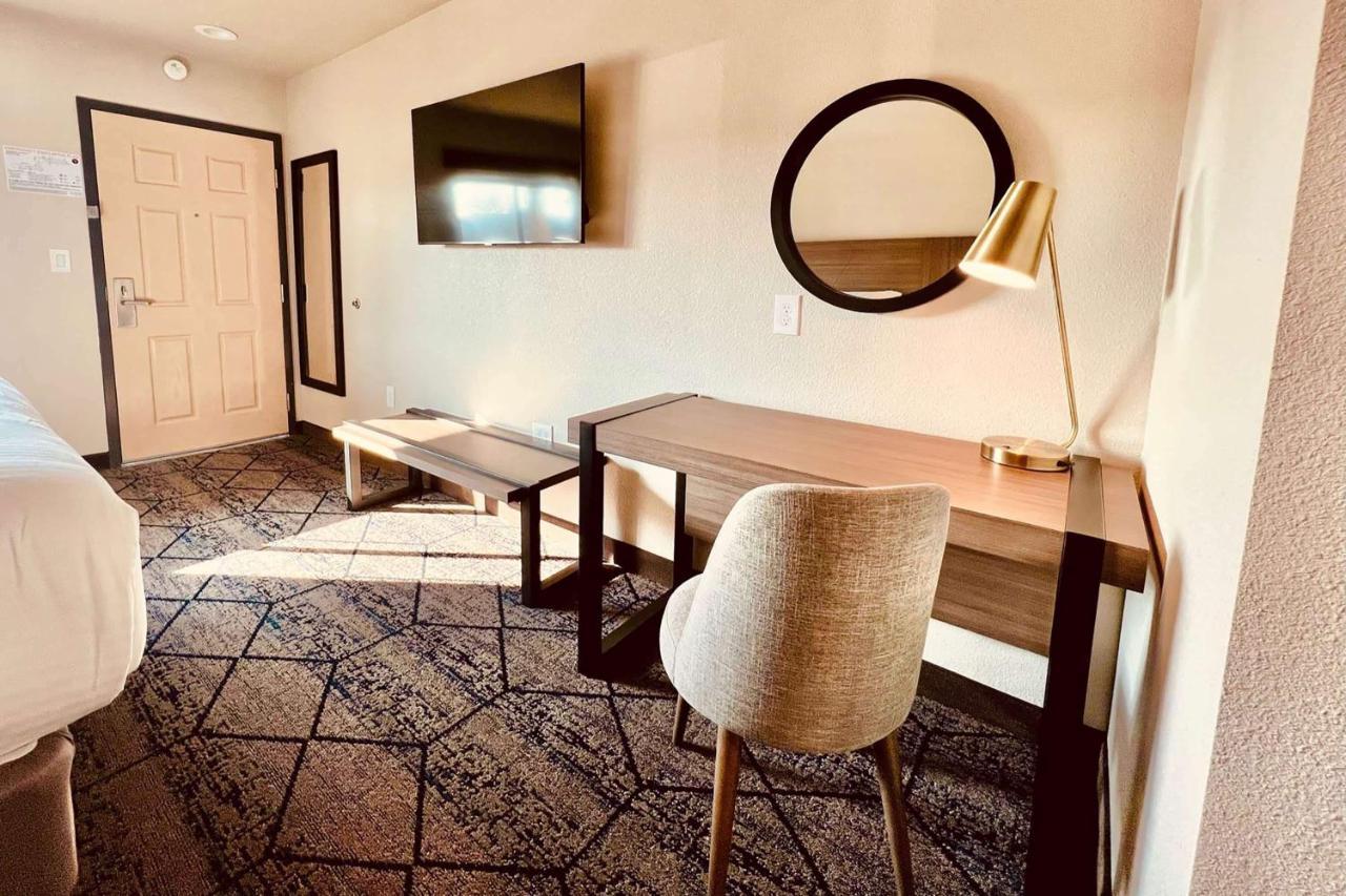 Ramada By Wyndham Modesto Yosemite Area酒店 外观 照片