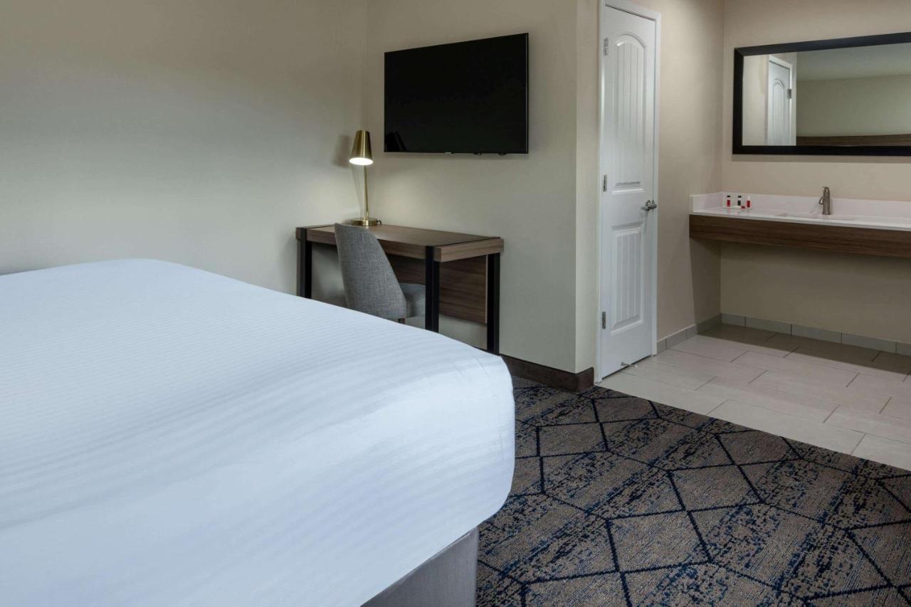 Ramada By Wyndham Modesto Yosemite Area酒店 外观 照片