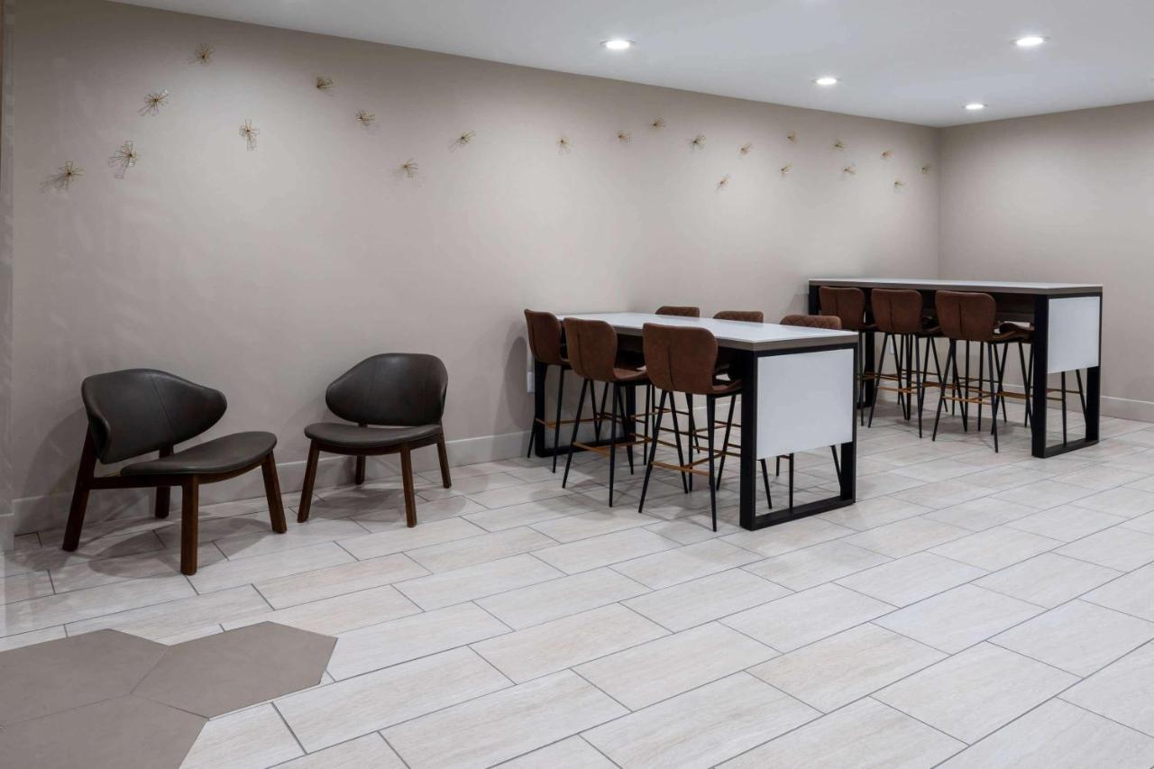 Ramada By Wyndham Modesto Yosemite Area酒店 外观 照片