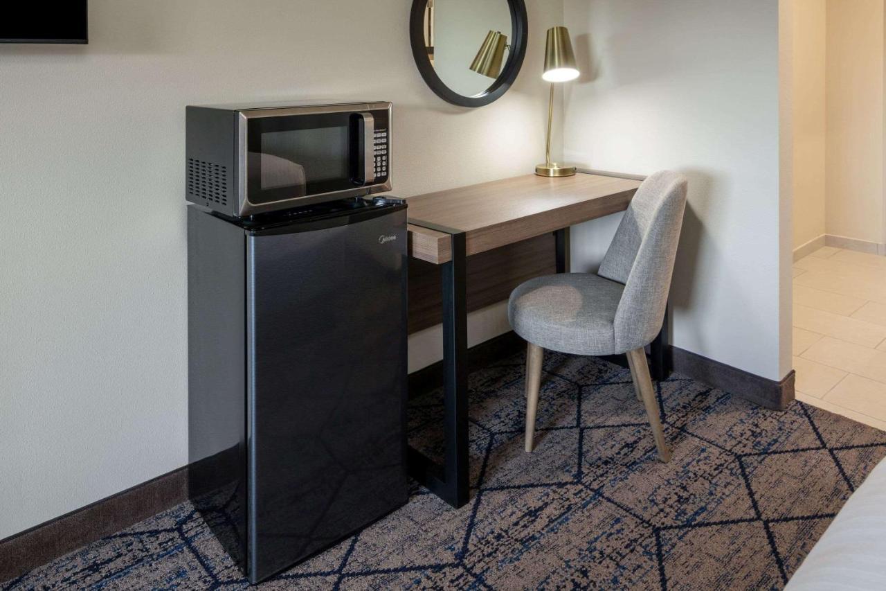 Ramada By Wyndham Modesto Yosemite Area酒店 外观 照片