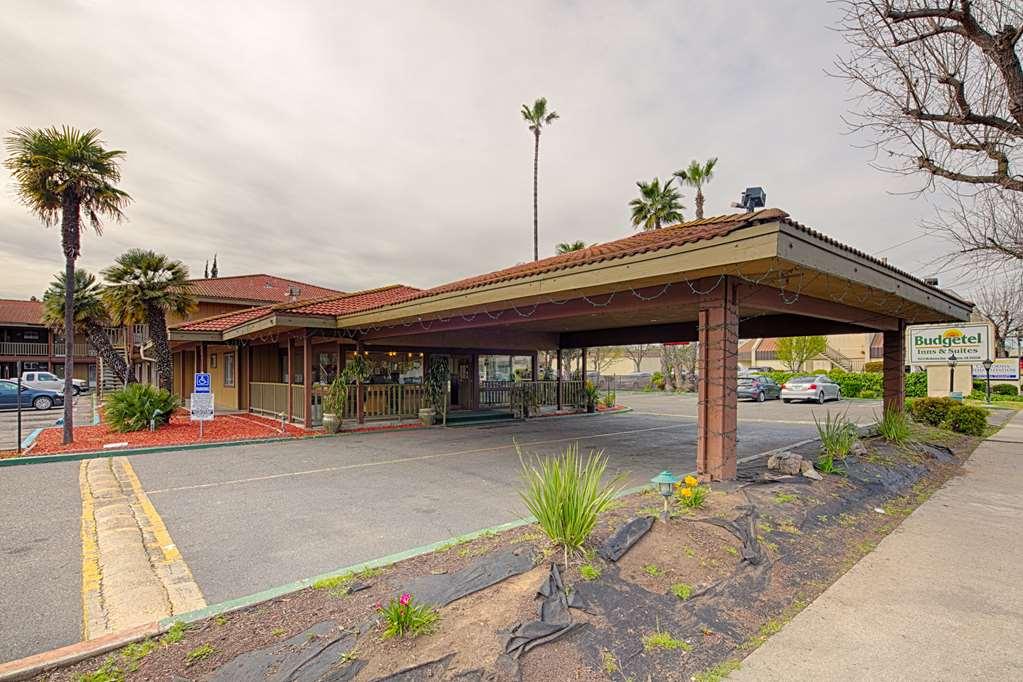 Ramada By Wyndham Modesto Yosemite Area酒店 外观 照片